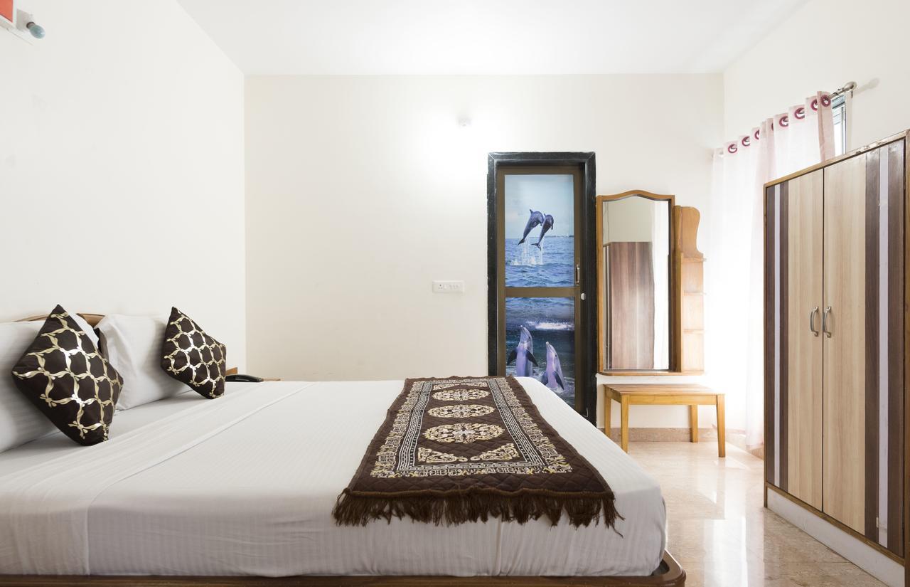 Hotel M J Residency Puri Exterior foto